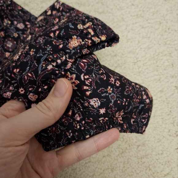 Lantern Sleeve Floral Shirt - Picture 5 of 5